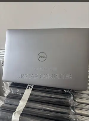 Laptop Dell Latitude 3310 8GB Intel Core i5 SSHD (Hybrid) 256GB