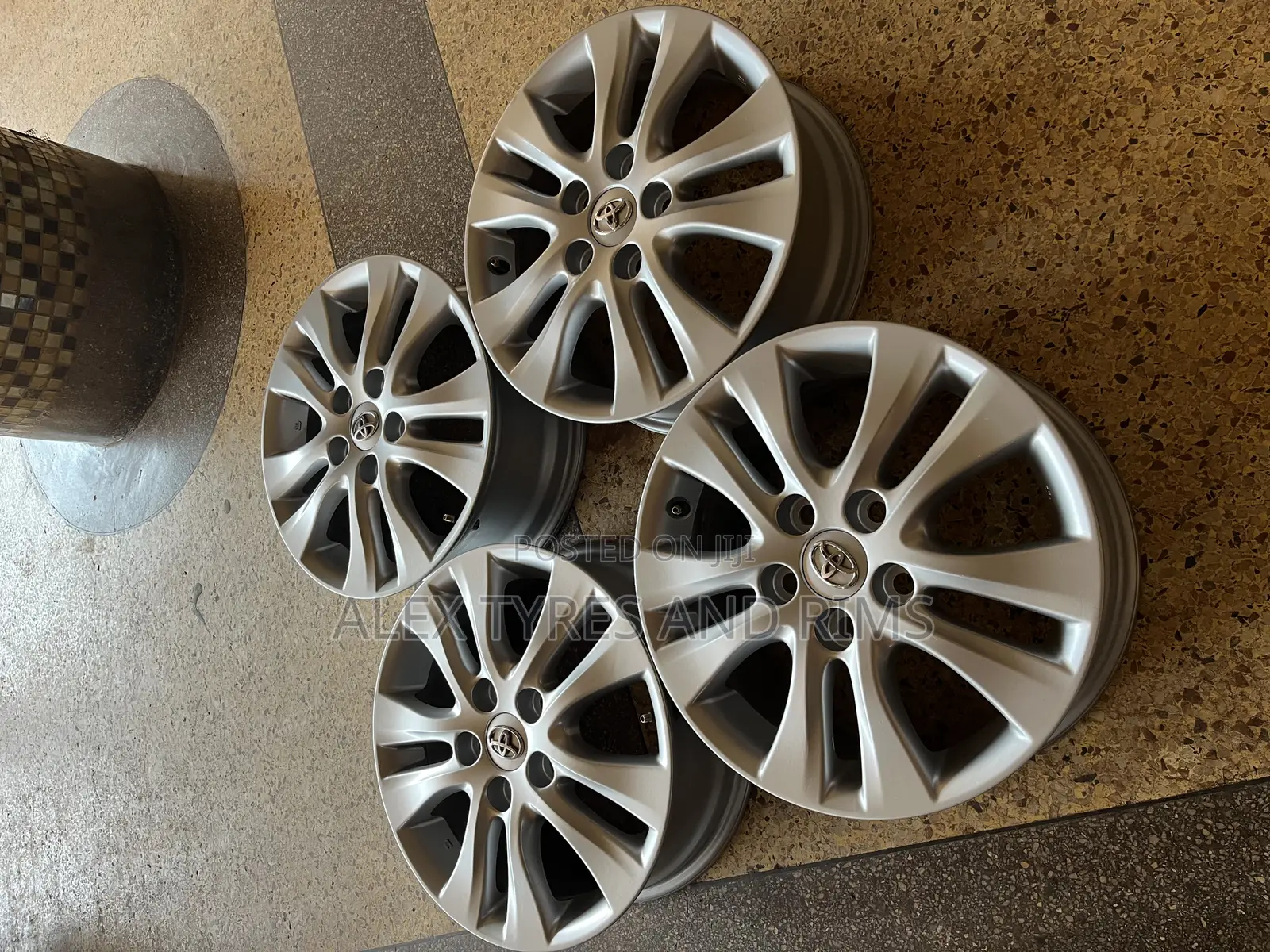 Sport Rims for Noah Size 16