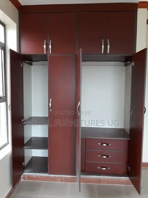 In Built Wardrobes
