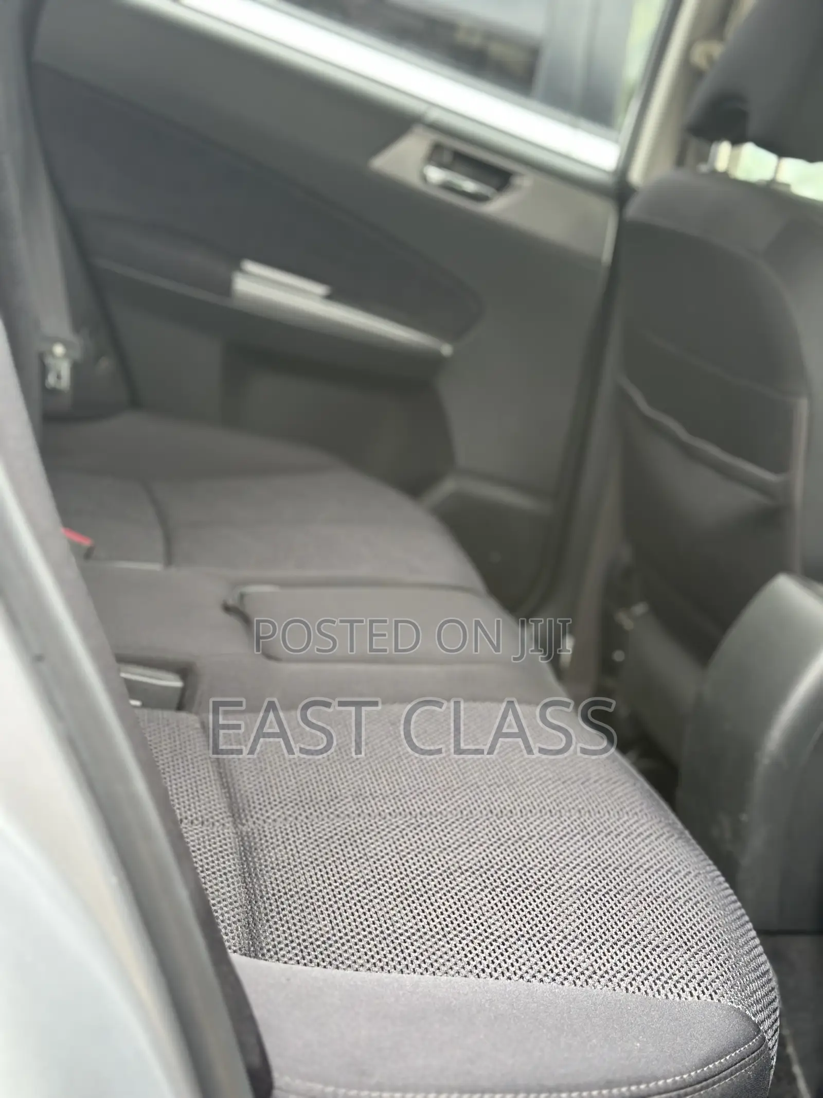 Subaru Forester 2.0D X 2010 Silver