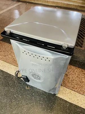Imported 1month Used 4hotplates, Full Electric Oven Superchef Cooker