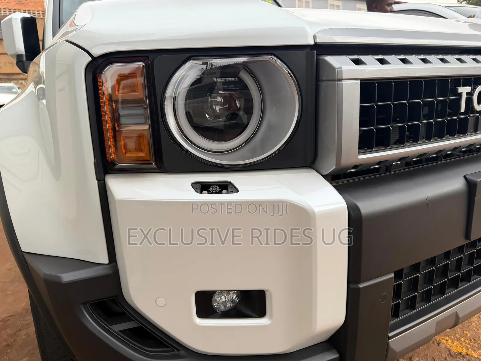 Toyota Land Cruiser Prado 2025 White
