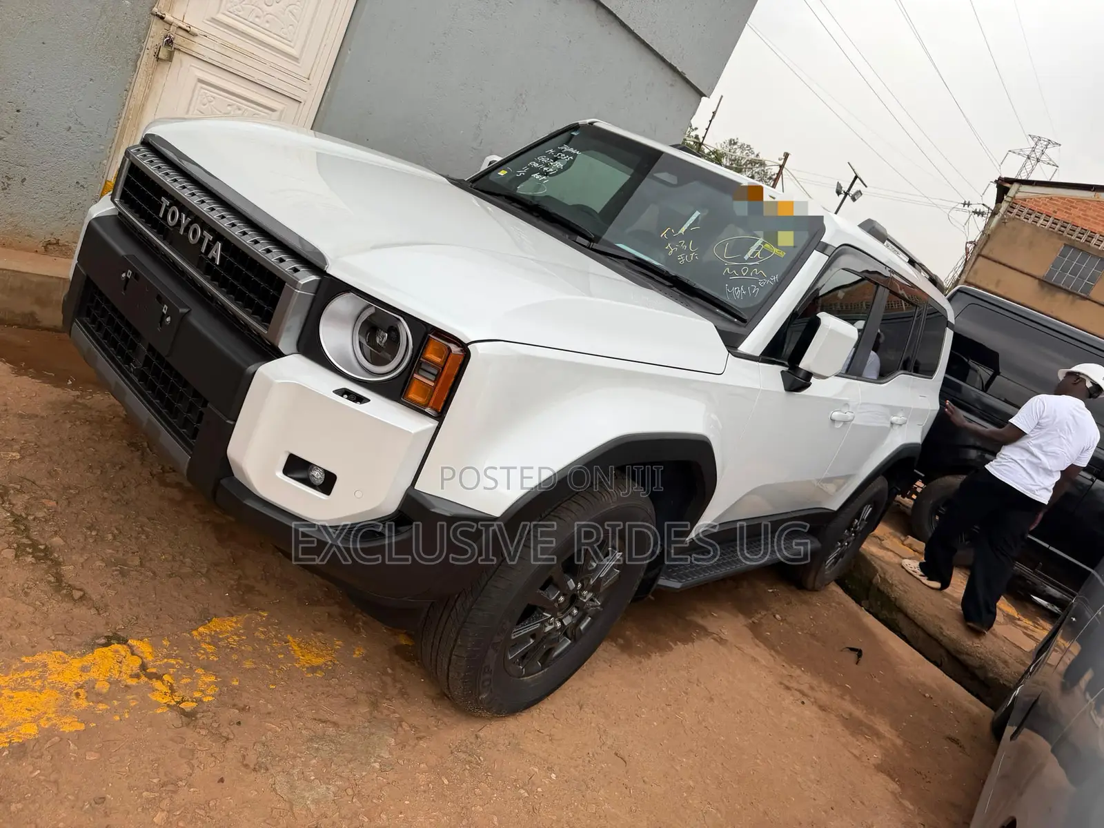 Toyota Land Cruiser Prado 2025 White