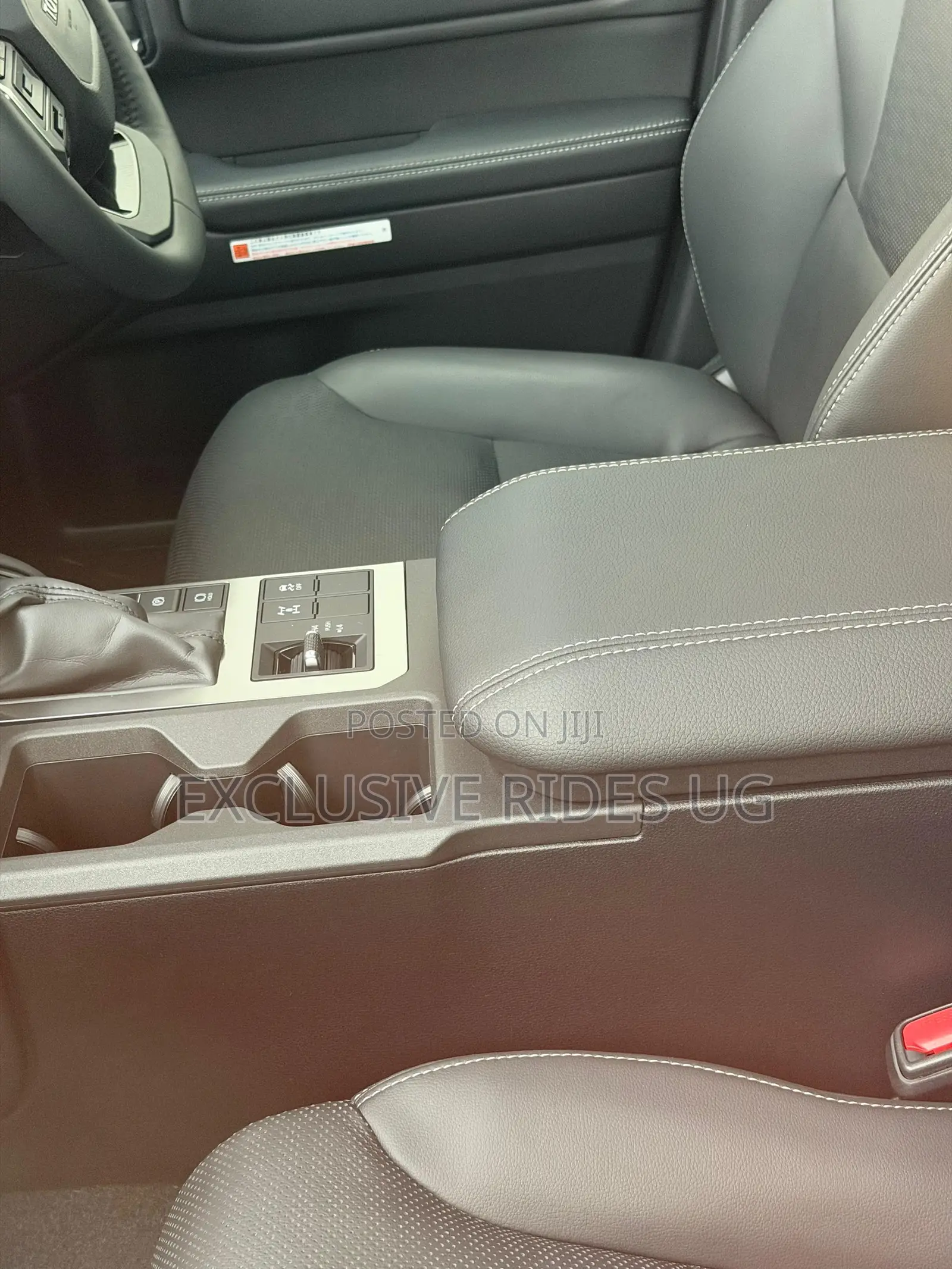 Toyota Land Cruiser Prado 2025 White