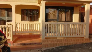 7bdrm Bungalow in Rev Father'S Estate, Mukono TC for sale