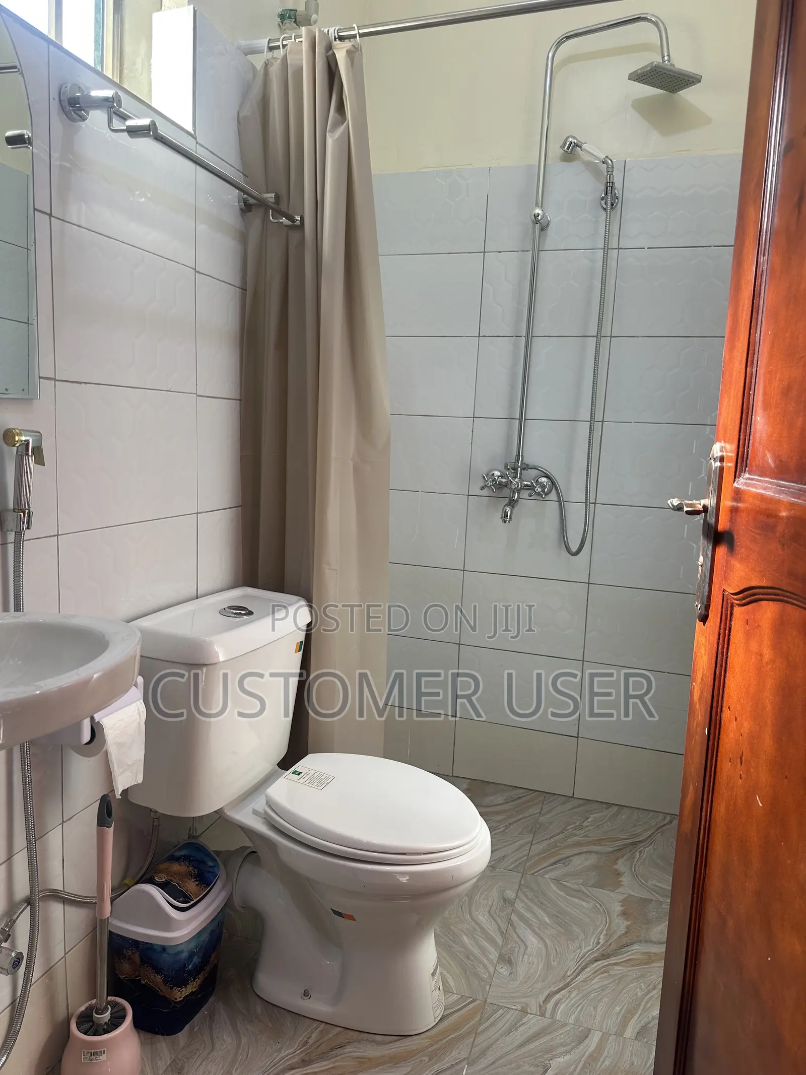 Furnished Studio Apartment in Bajjo Glass Studios, Mukono TC for rent