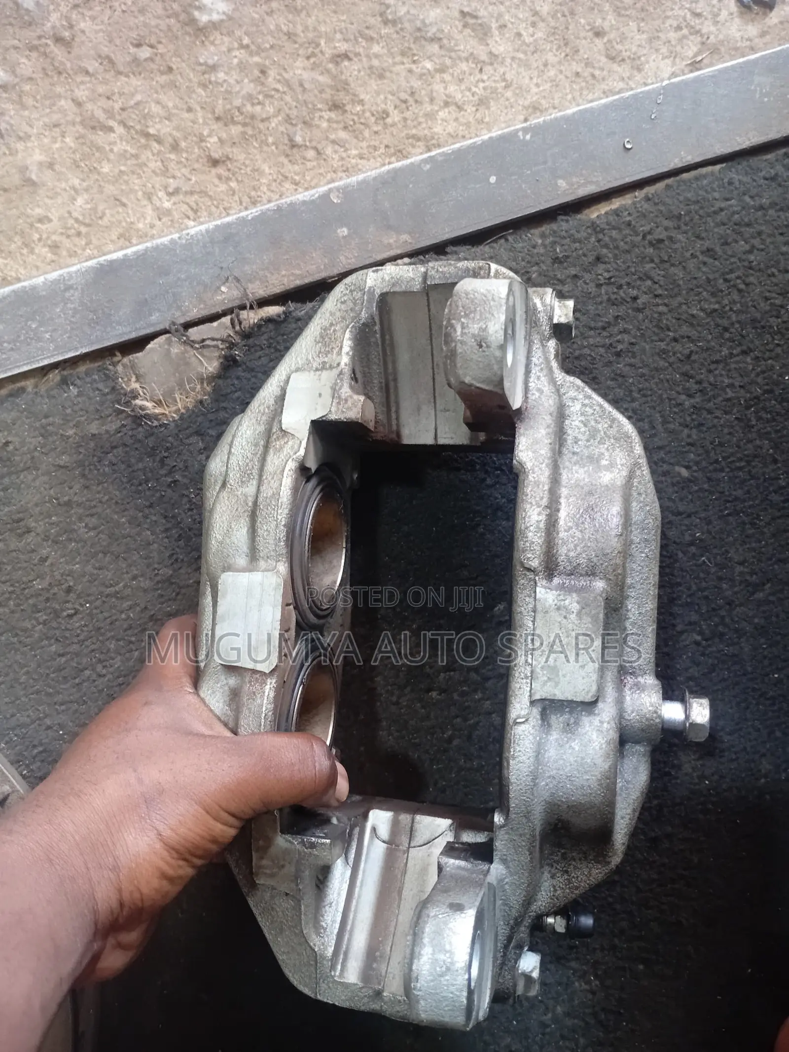 Land Cruiser 150 Front Brake Caliper