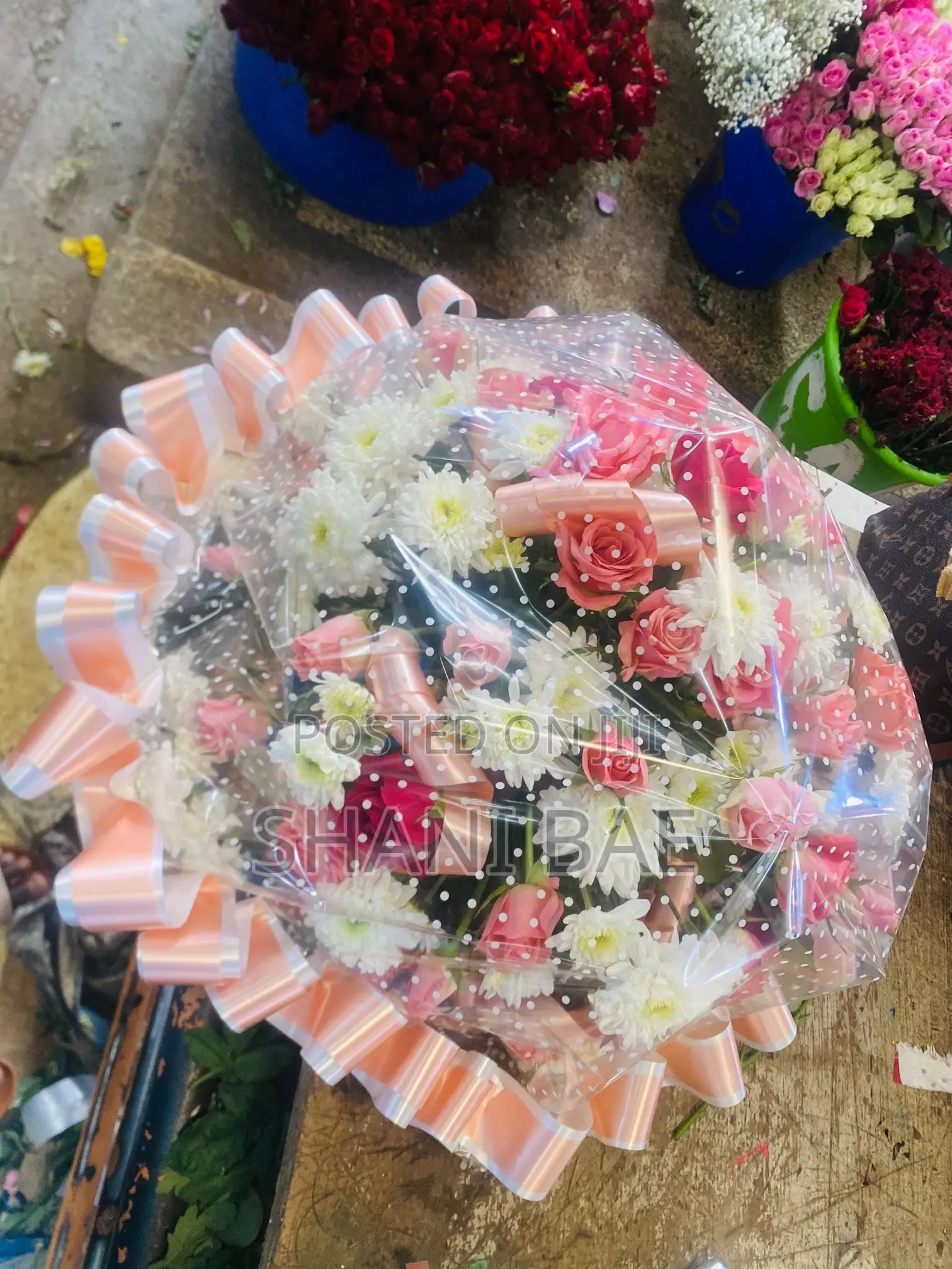 Shanie Concept and Flowers