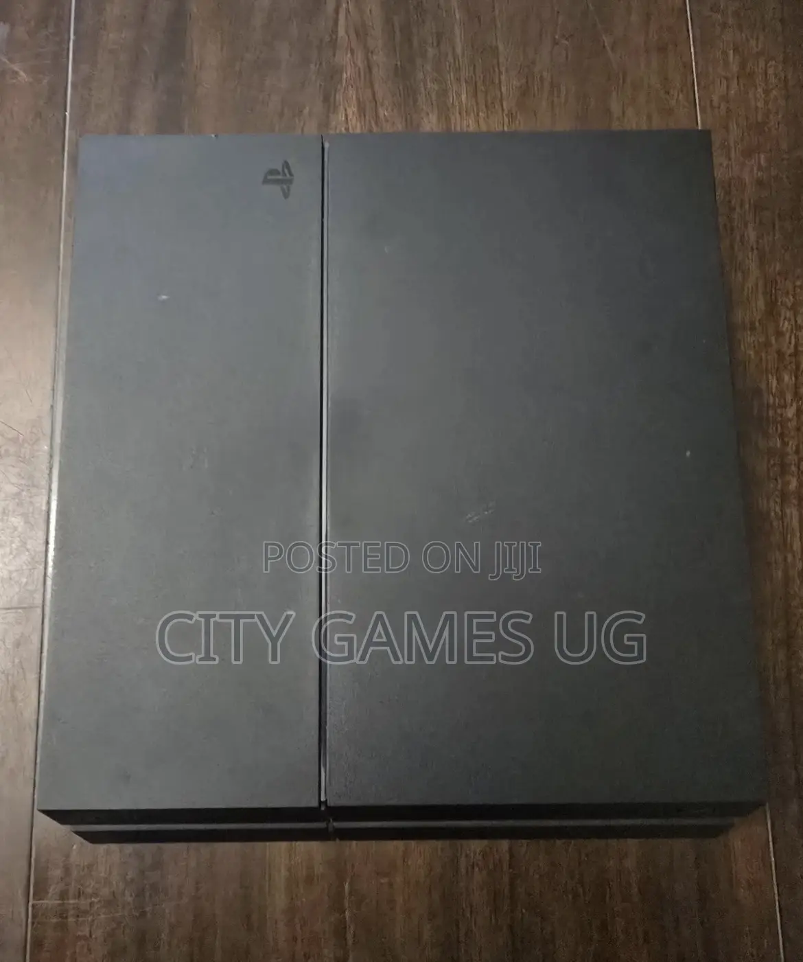 Sony Playstation 4 Console With Controller Games and Wires Tested