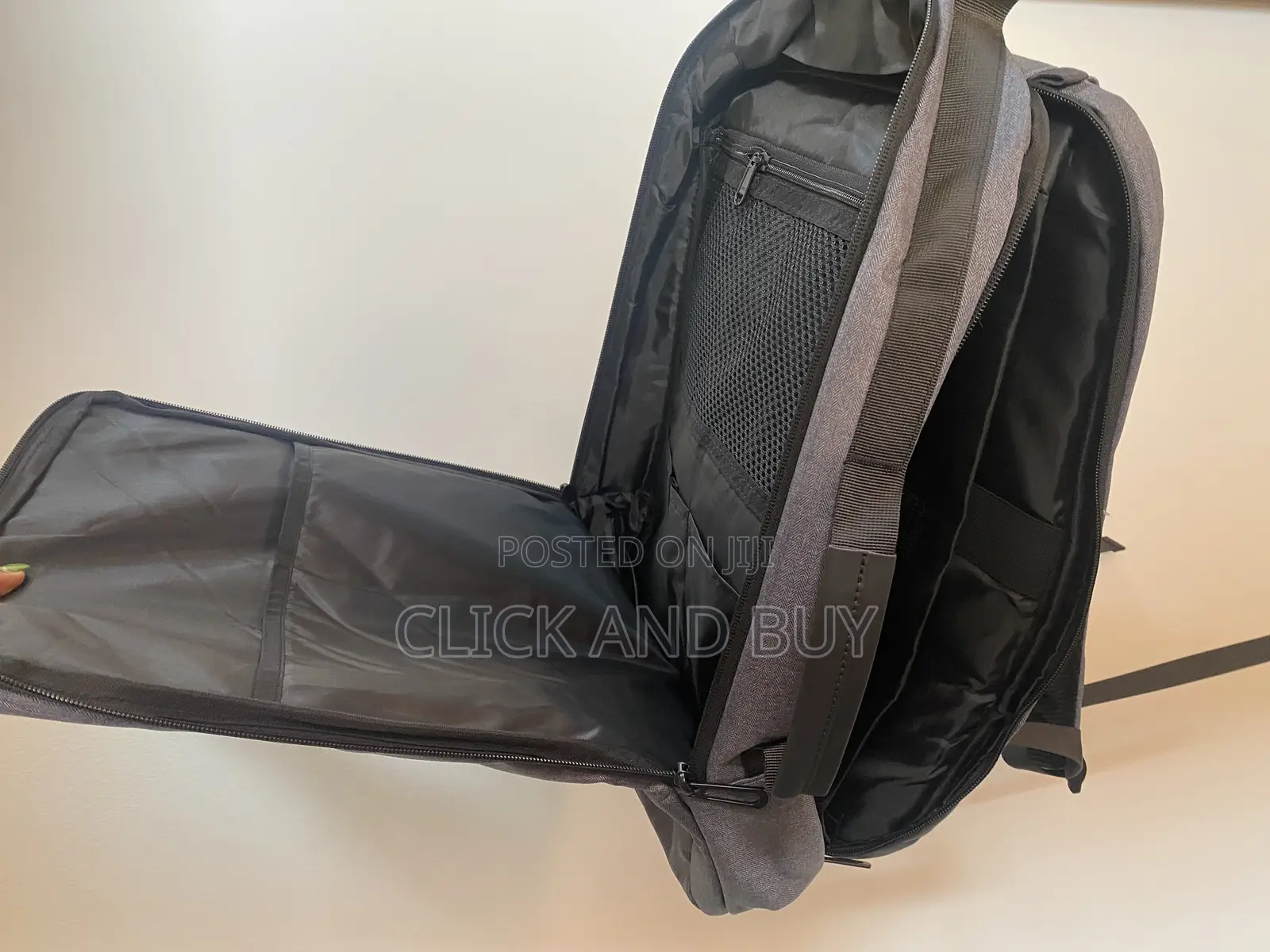 15.6 Inch High Quality Business Backpack Multi-Layer Laptop Bag