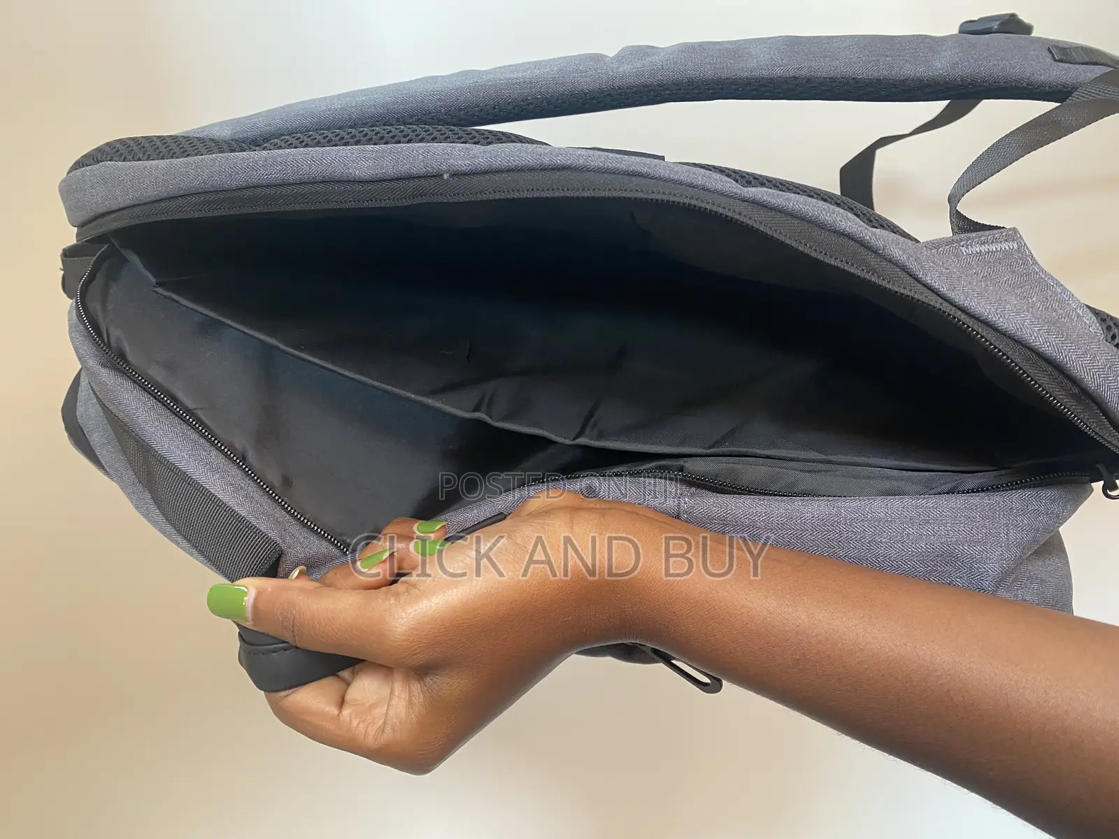 15.6 Inch High Quality Business Backpack Multi-Layer Laptop Bag