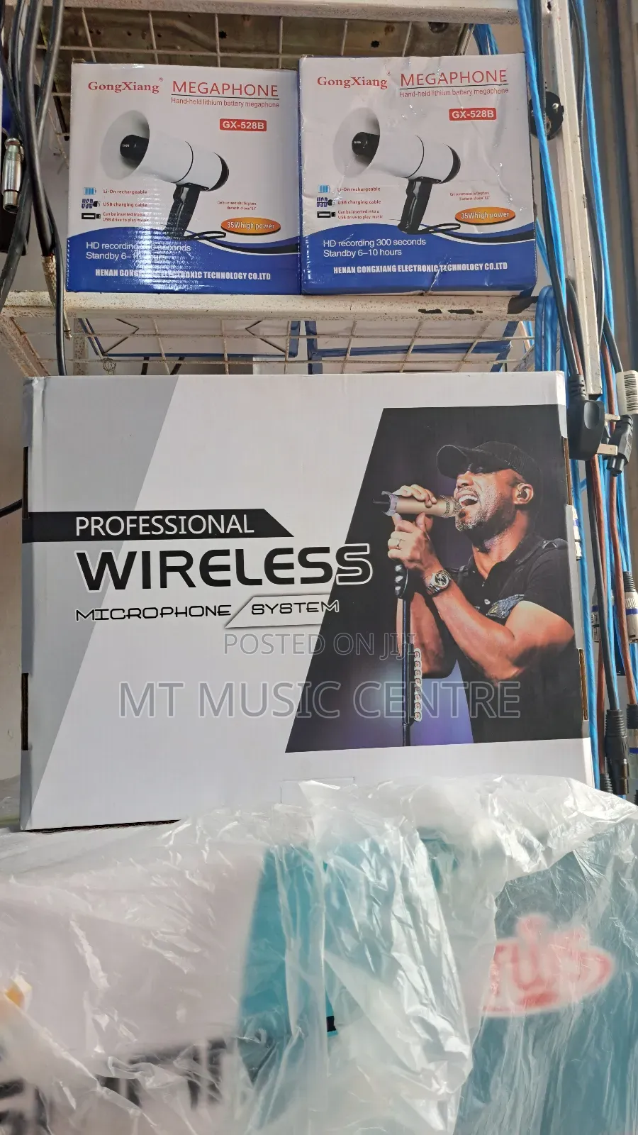 Shure Professional Wireless Microphone