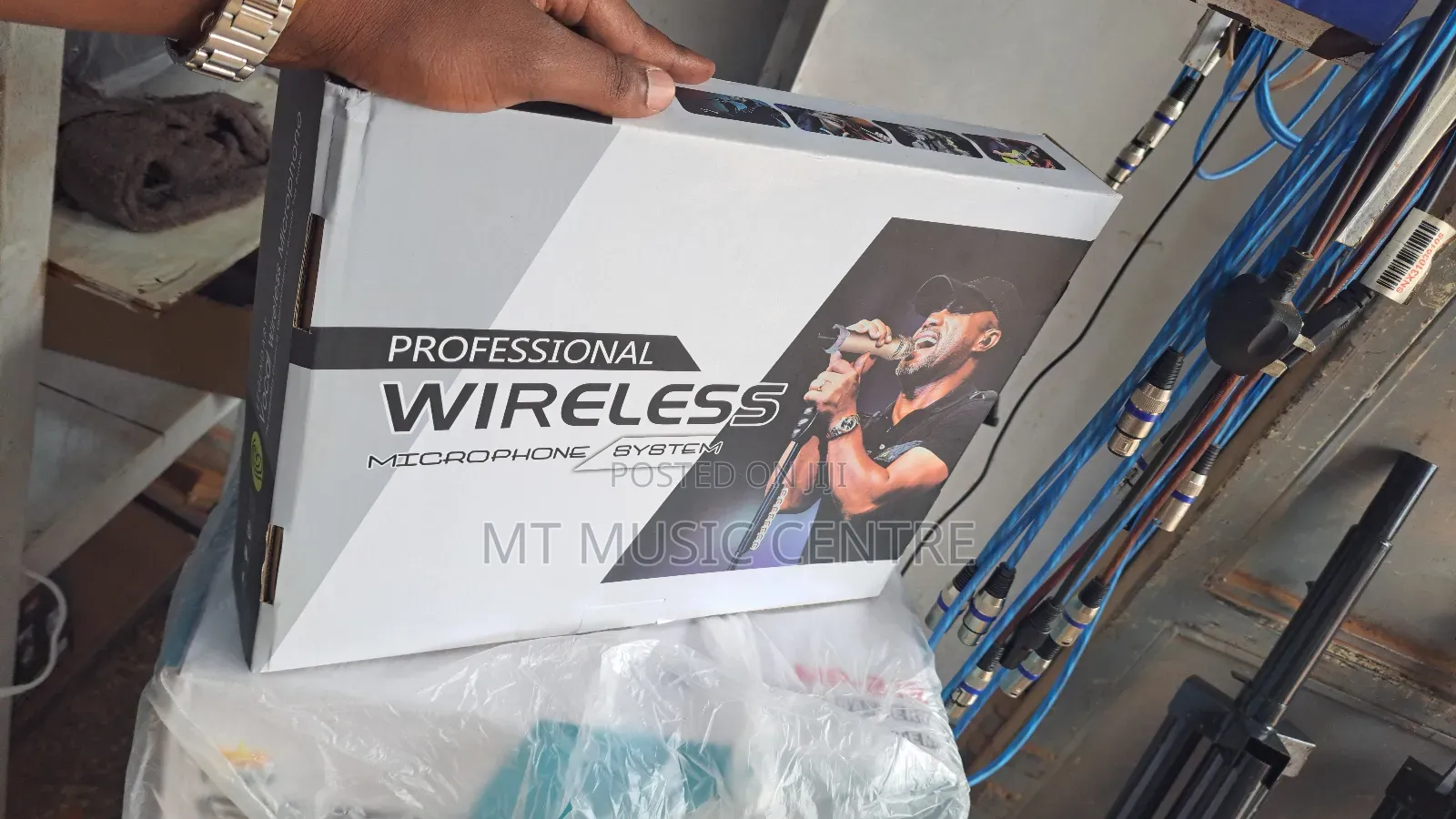 Shure Professional Wireless Microphone