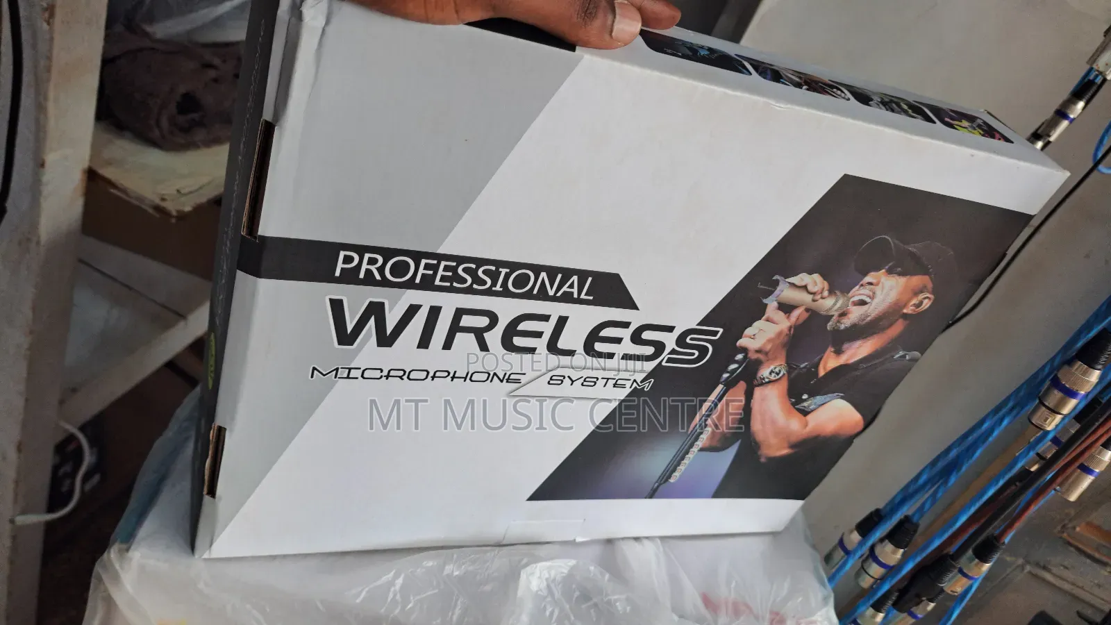 Shure Professional Wireless Microphone