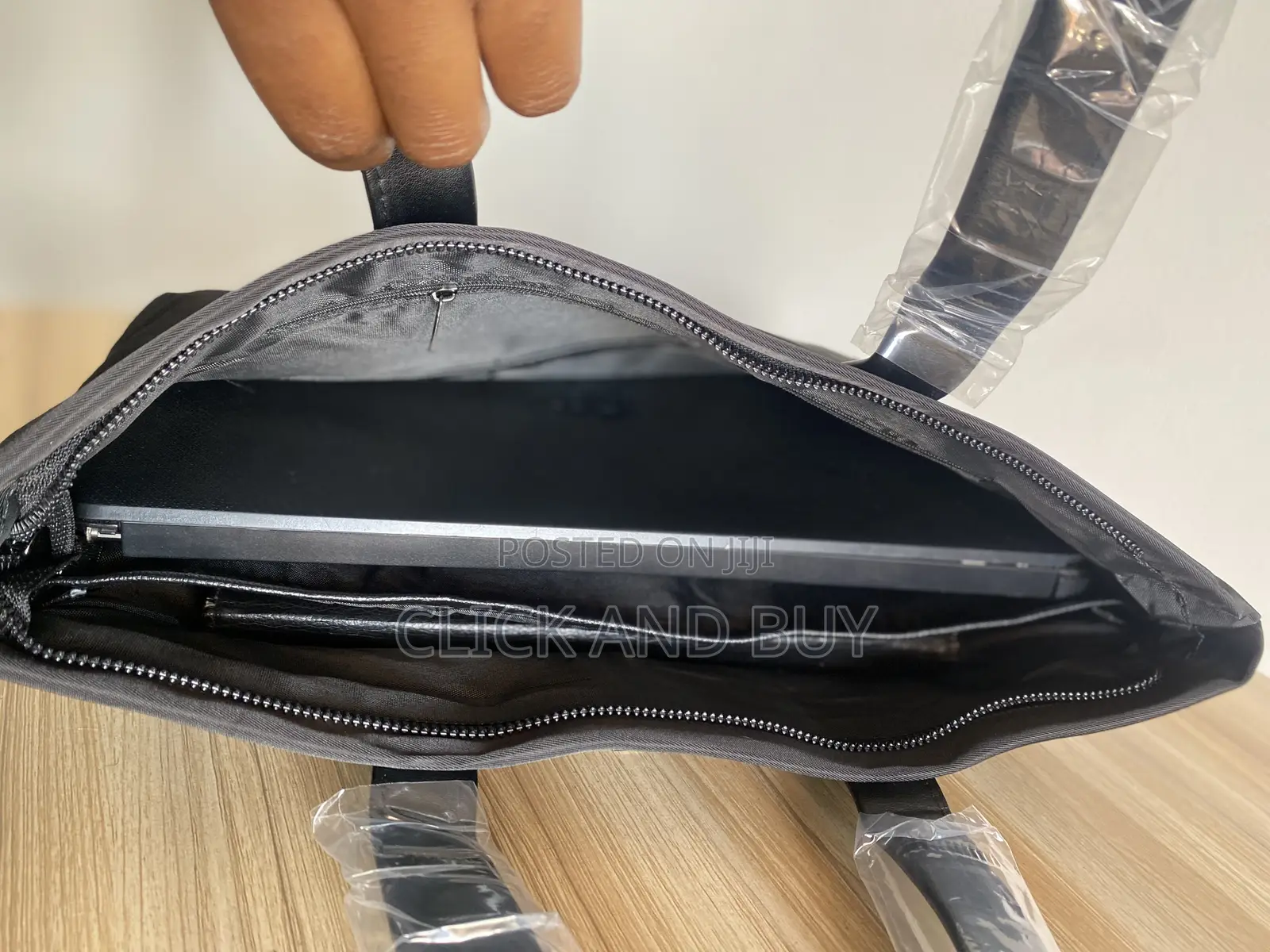 14 Inch Laptop Sleeve Waterproof Laptop Pouch Bag