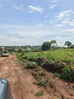 1.5acres of Land on Sale in Kulambilo Kisaasi