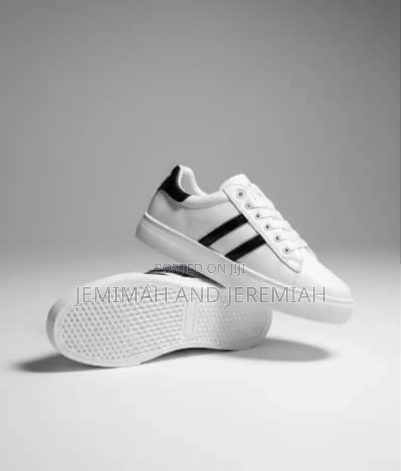 Unisex Classy Sneakers