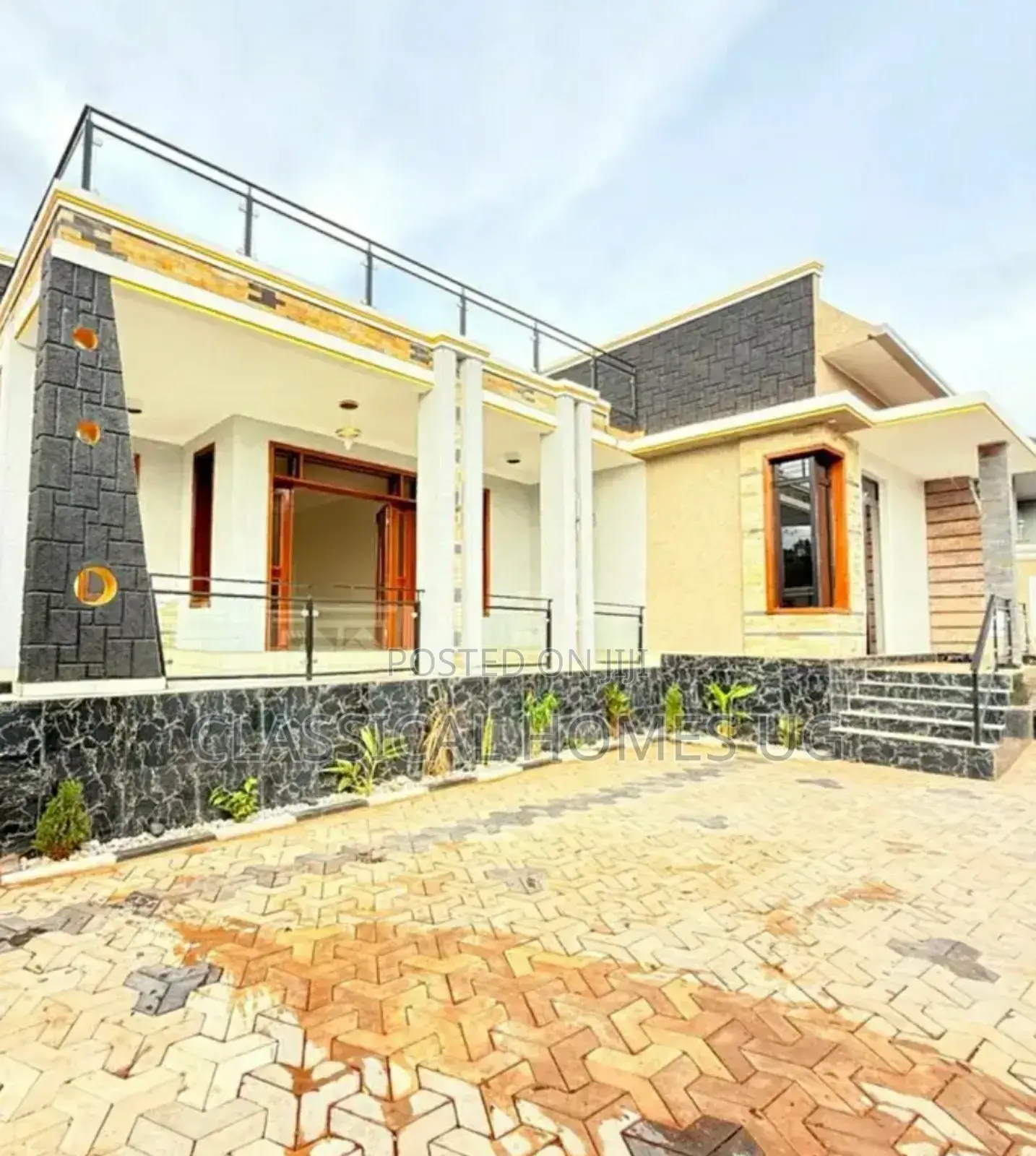 4bdrm Bungalow in Akright Bwebajja, Central Division for rent