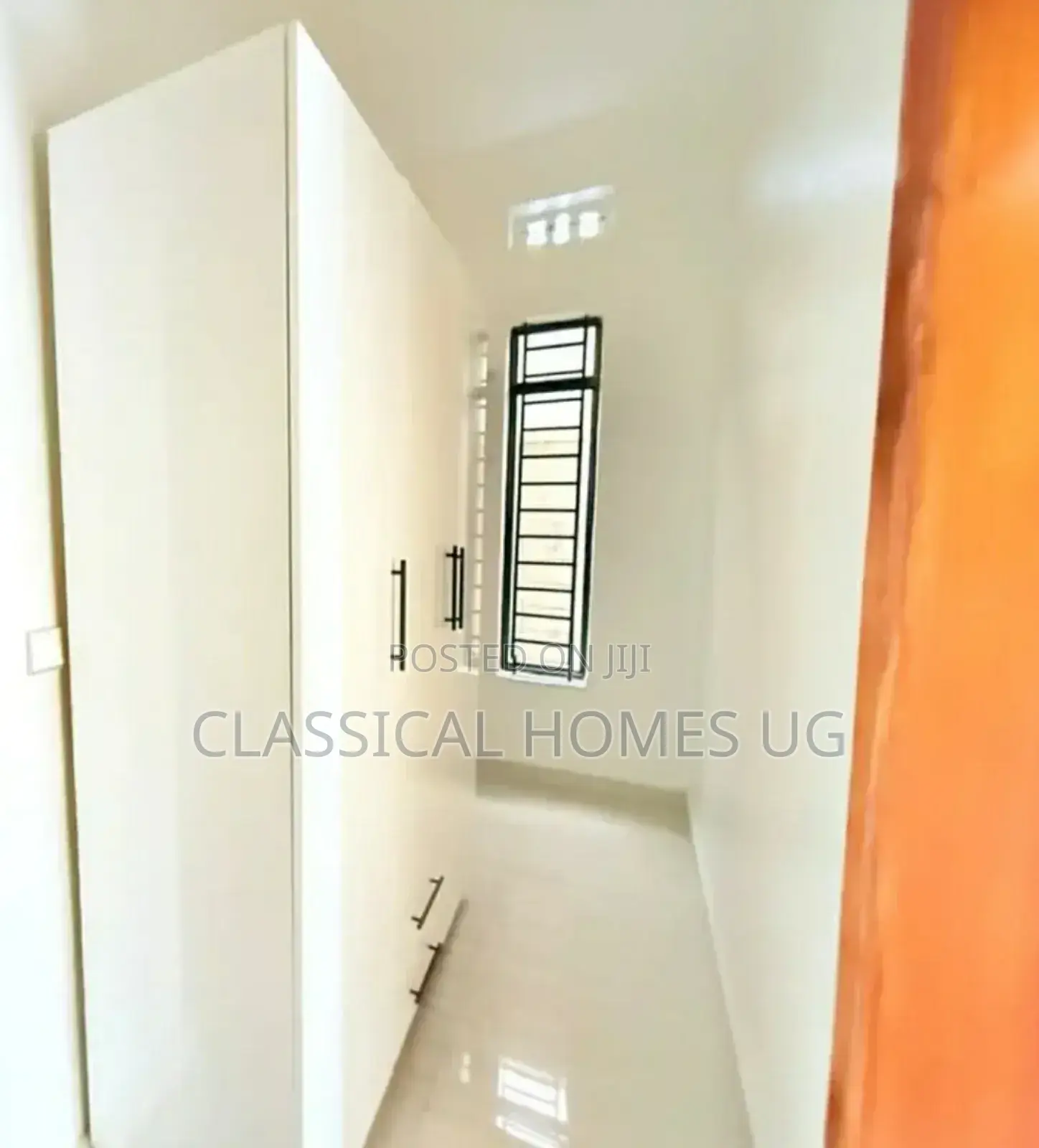 4bdrm Bungalow in Akright Bwebajja, Central Division for rent