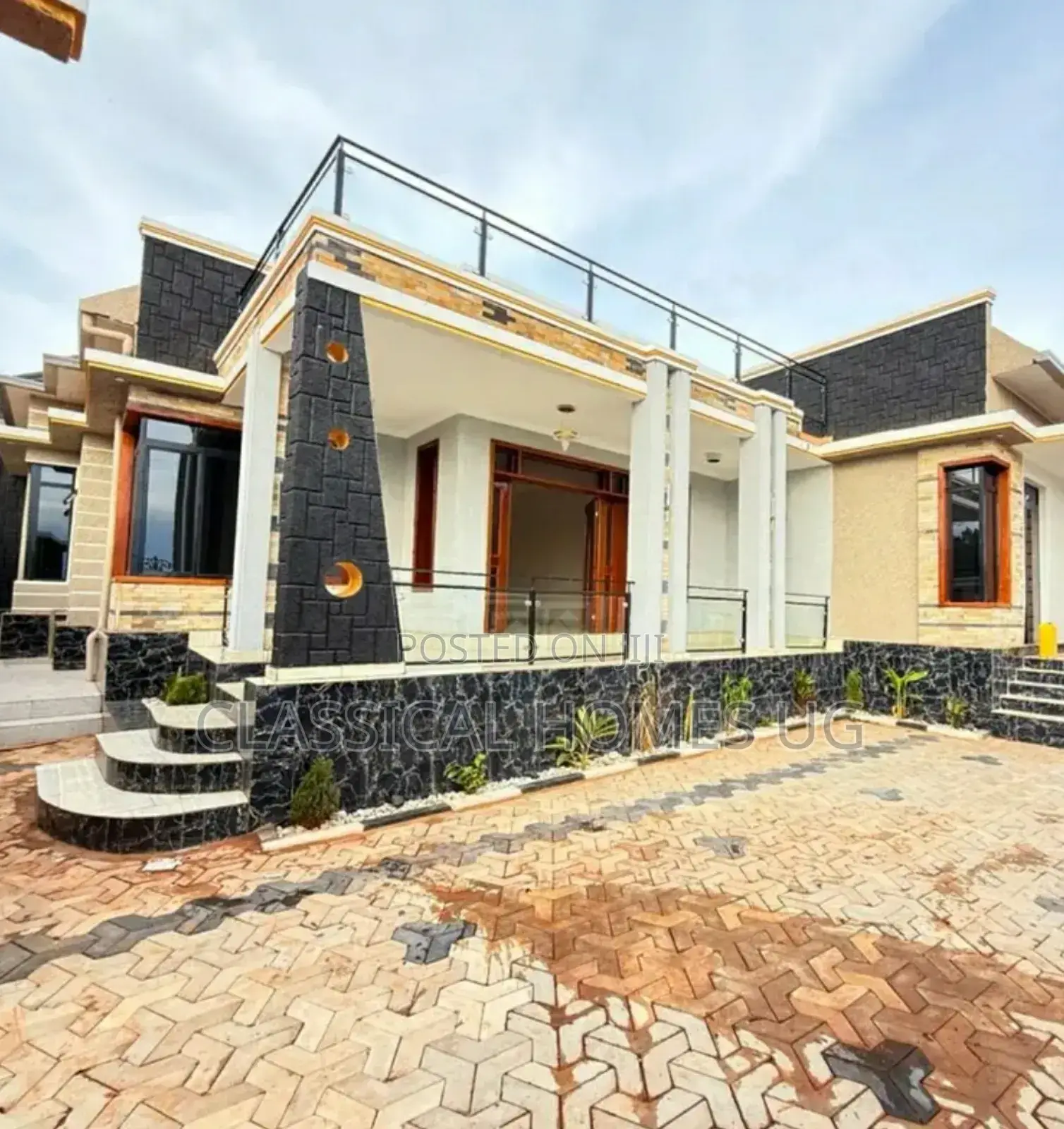 4bdrm Bungalow in Akright Bwebajja, Central Division for rent