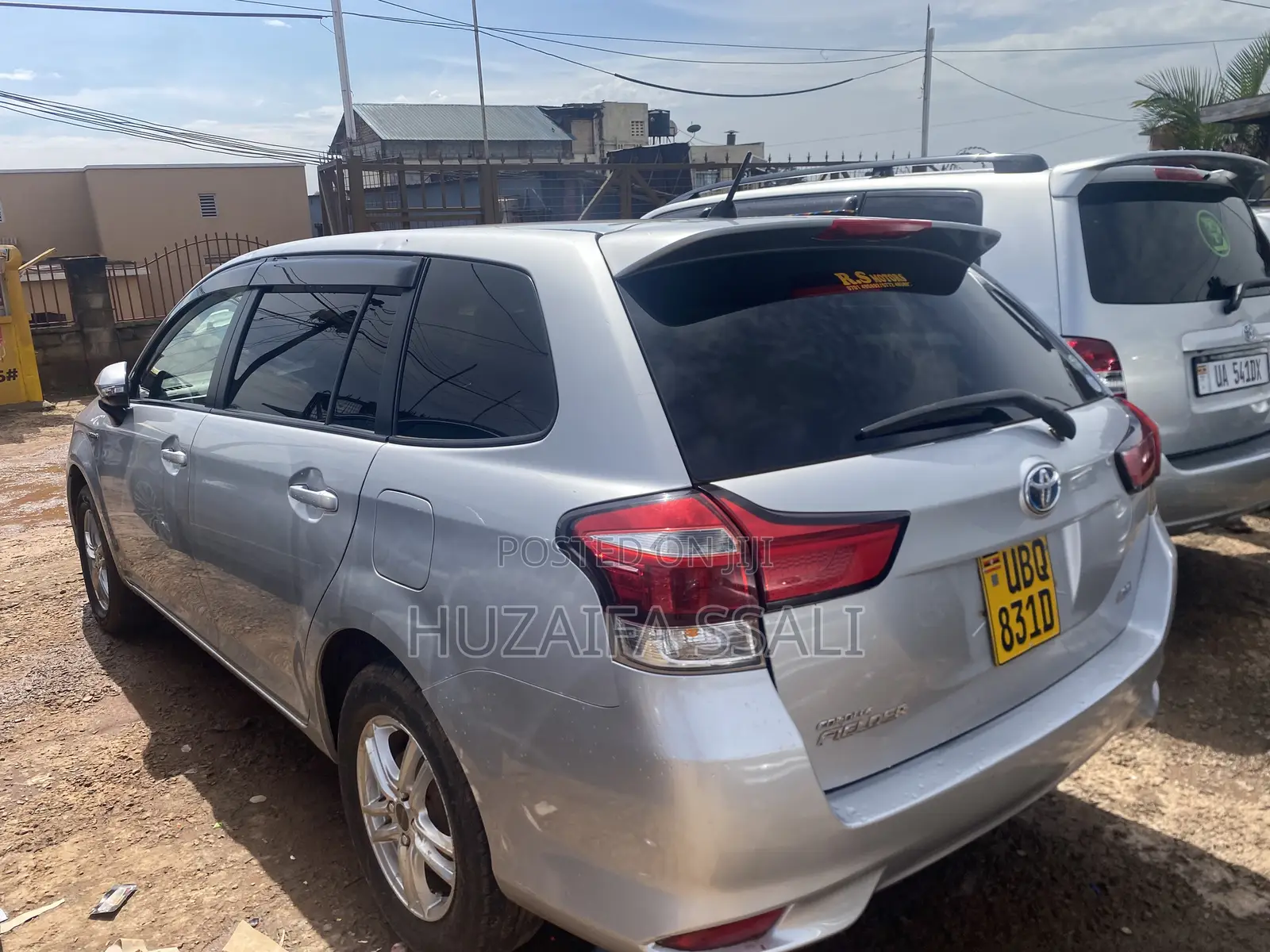 Toyota Corolla Fielder 2011 Silver