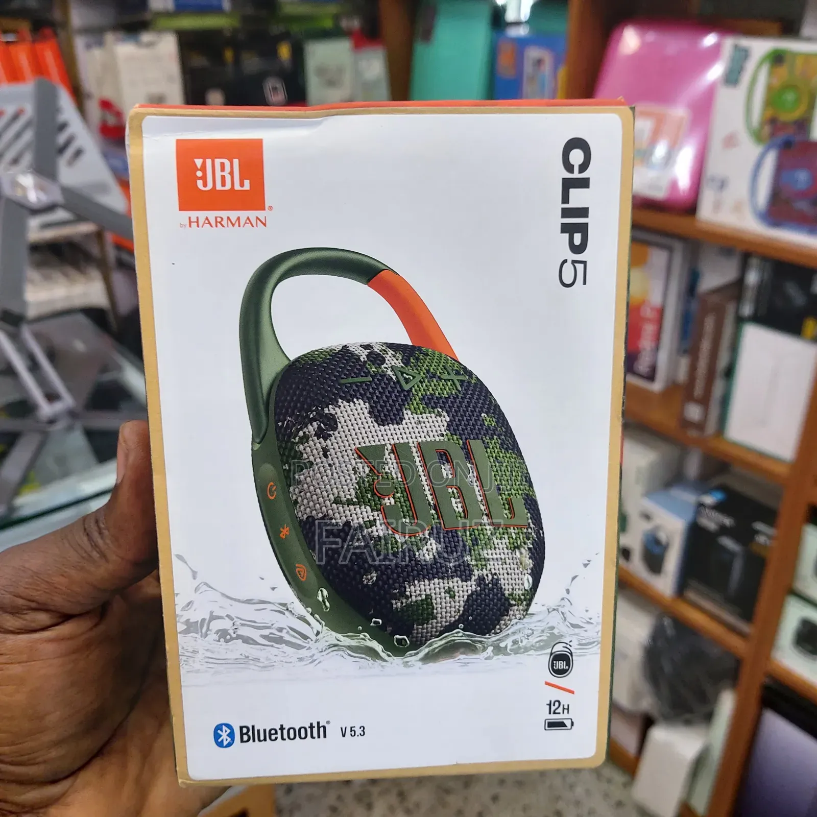 JBL Waterproof Speaker Clip 5