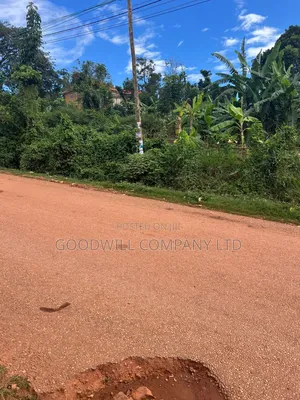 86 Decimals Plot of Land in Kinawataka Banda