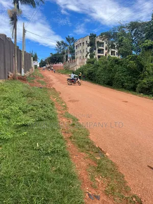 86 Decimals Plot of Land in Kinawataka Banda