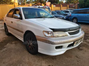 Toyota Premio 2001 White