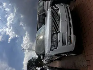Land Rover Range Rover 5.0L Supercharged LWB 2018 White