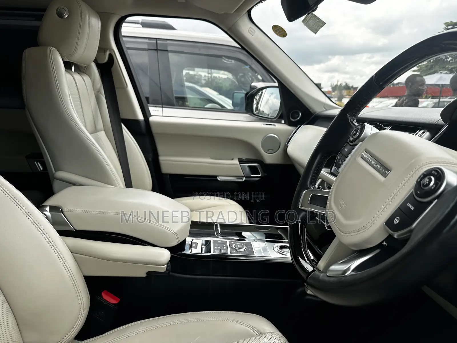 Land Rover Range Rover 5.0L Supercharged LWB 2018 White