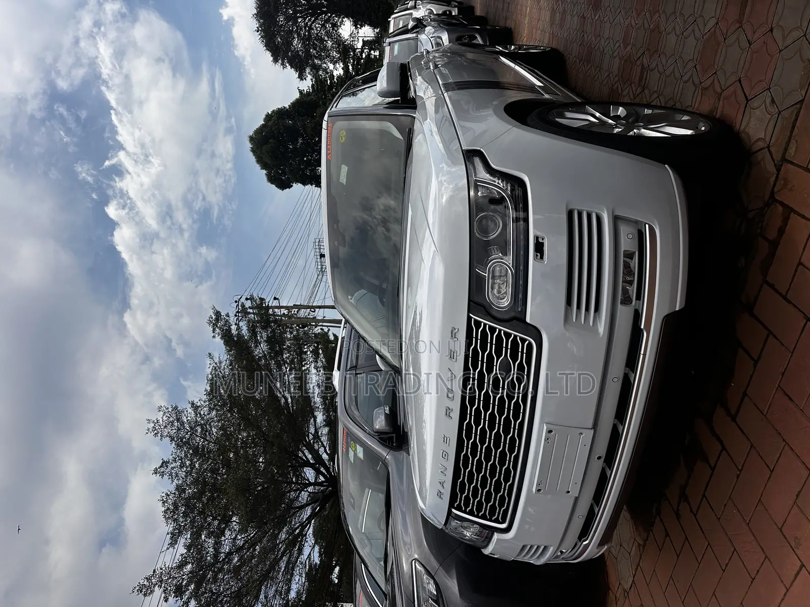 Land Rover Range Rover 5.0L Supercharged LWB 2018 White