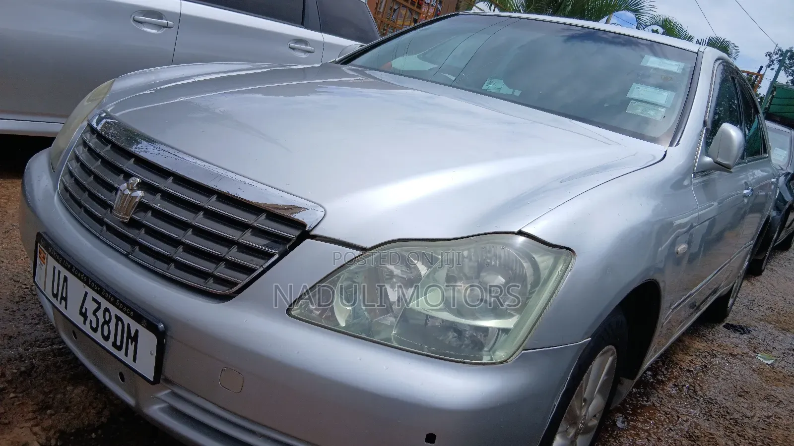 Toyota Crown 2006 Silver