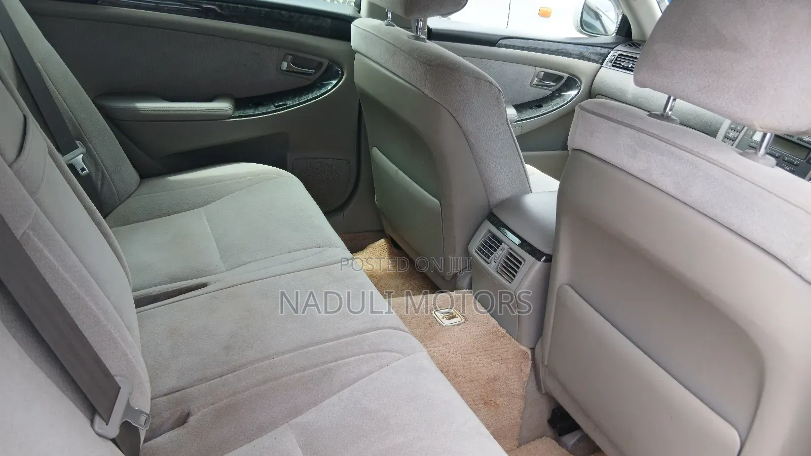 Toyota Crown 2006 Silver