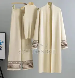 Ladies Classic Three Piece