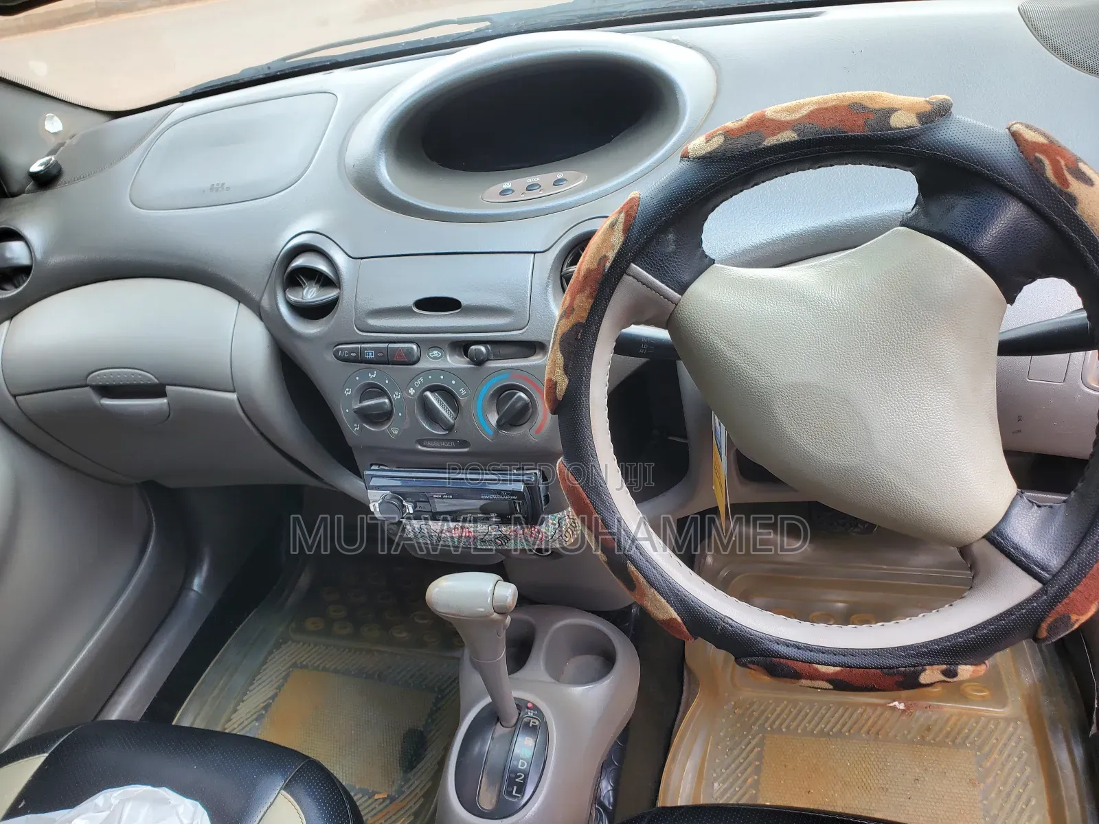 Toyota Platz 2005 Silver