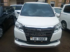 Toyota Noah 2015 White
