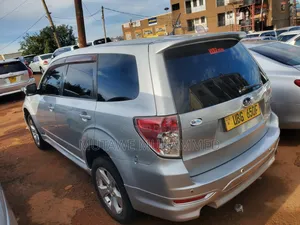 Subaru Forester 2010 Silver
