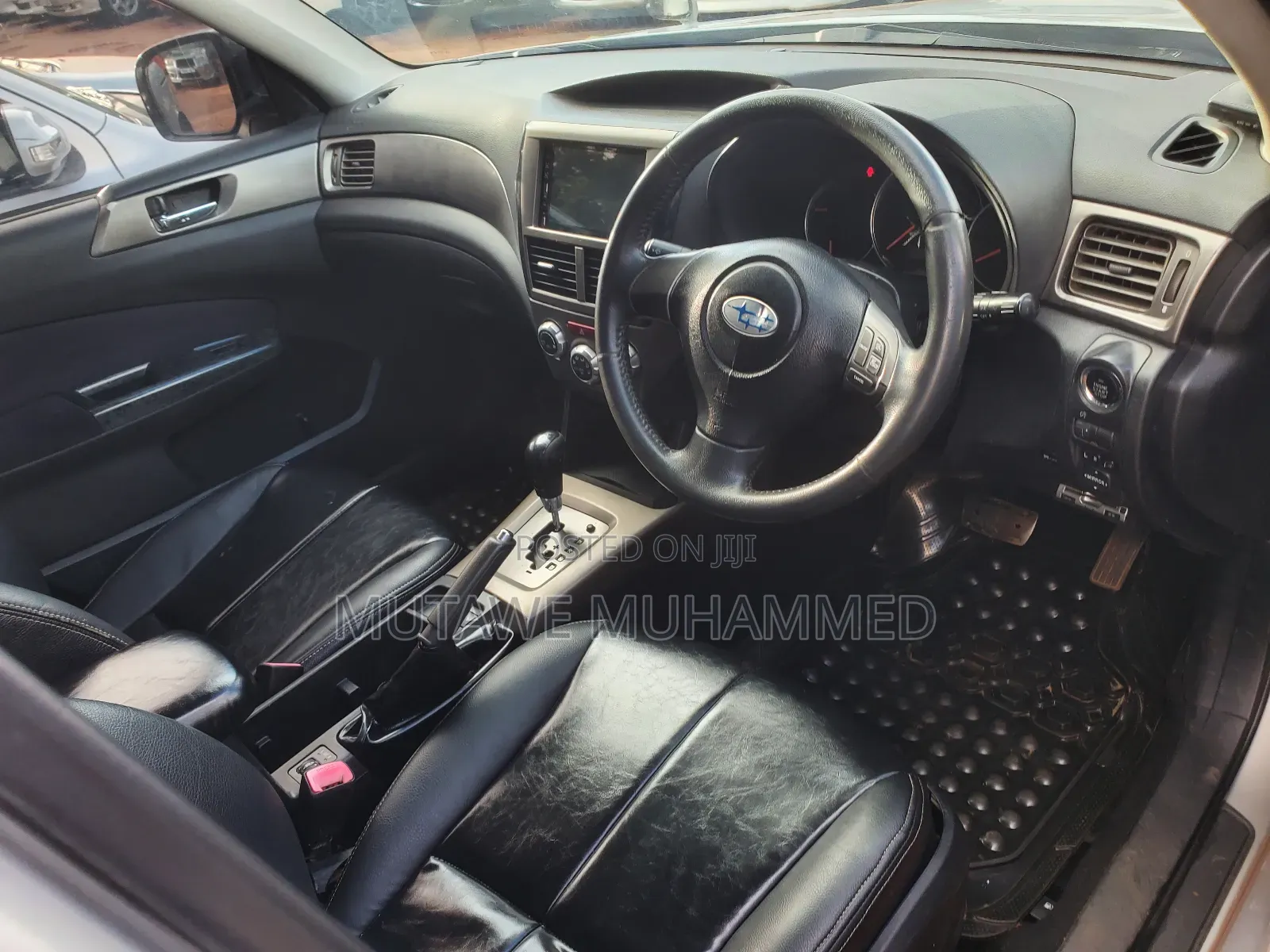 Subaru Forester 2010 Silver