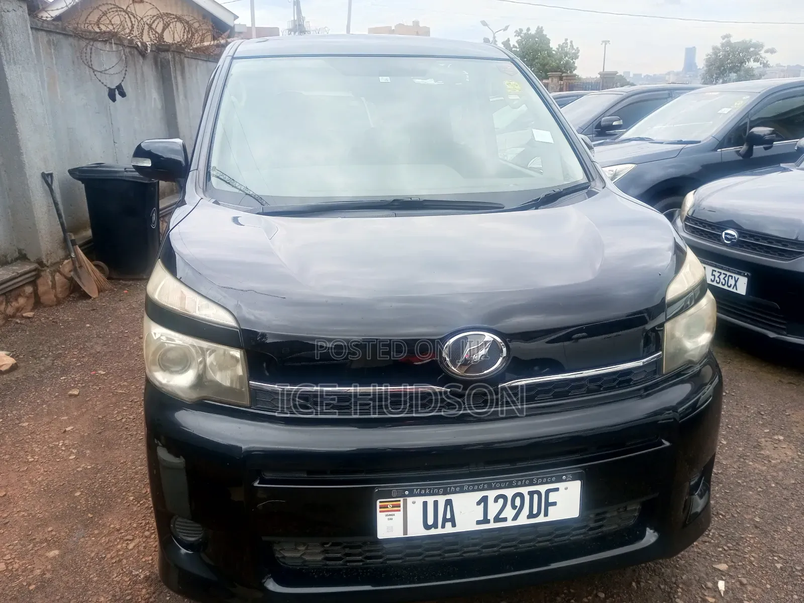 Toyota Voxy 2015 Black