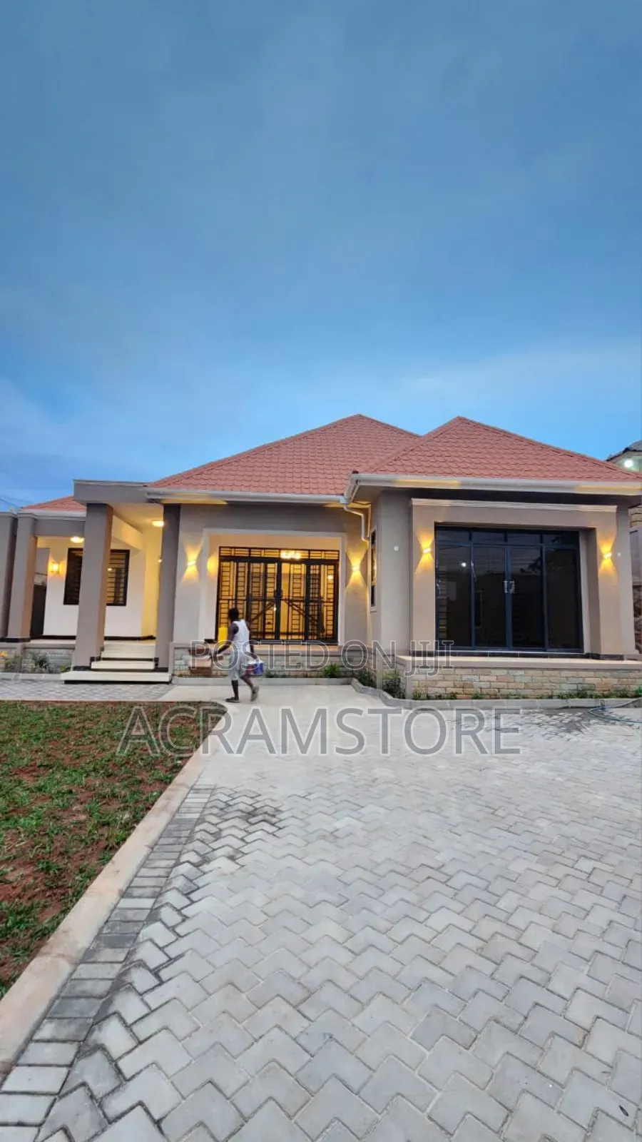 4bdrm House in Kira for sale