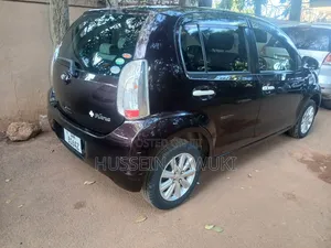 Toyota Passo 2015 Maroon