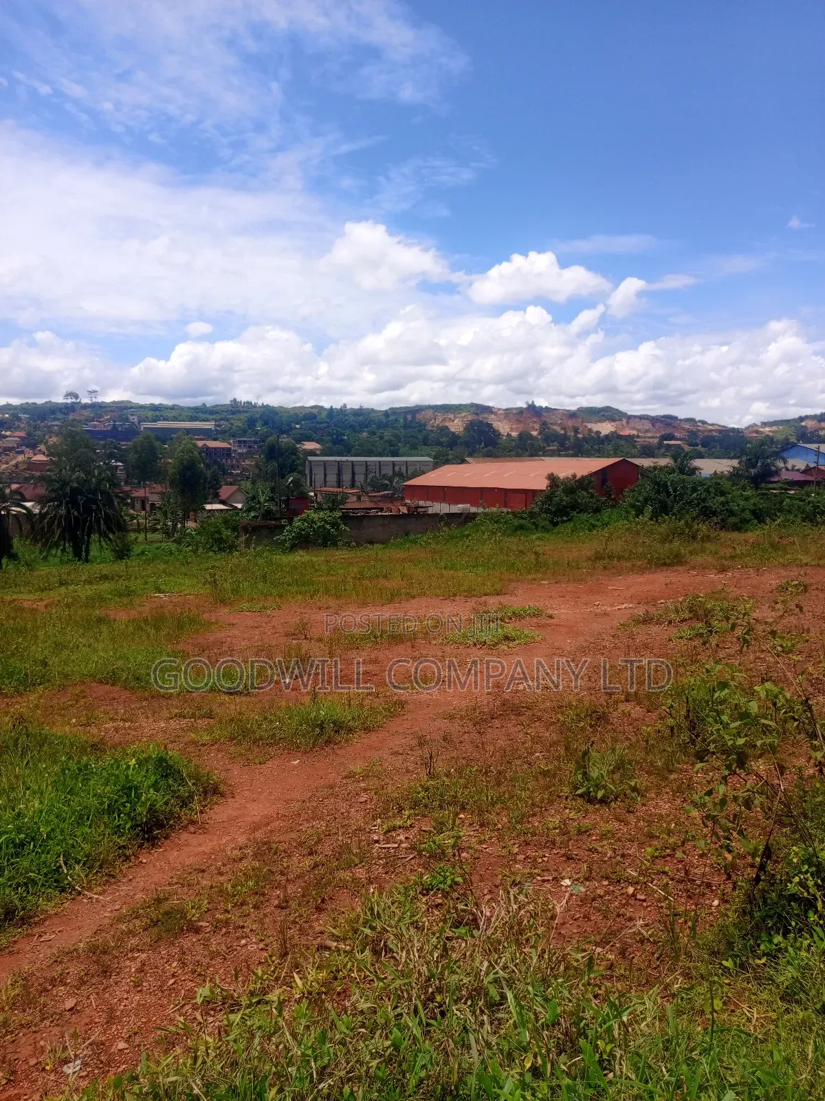 6 Acres of Land in Mbalala Mukono Touching on a Bigger Feeder Road
