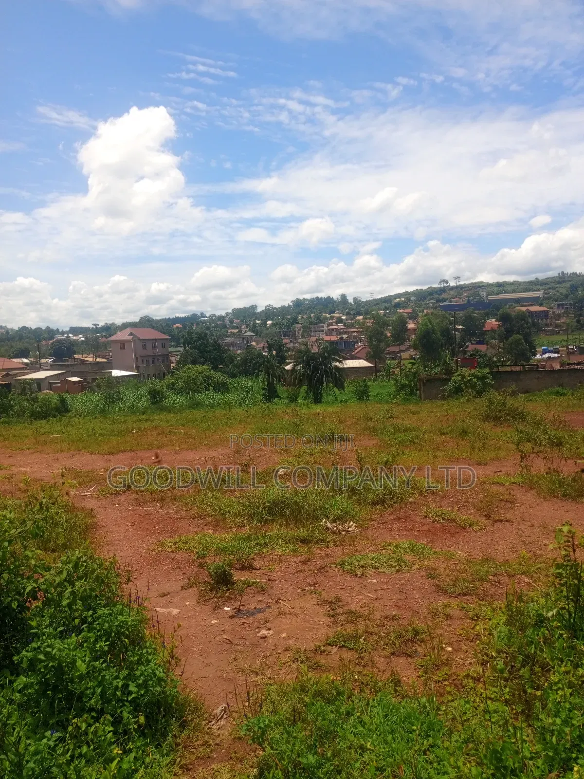 6 Acres of Land in Mbalala Mukono Touching on a Bigger Feeder Road