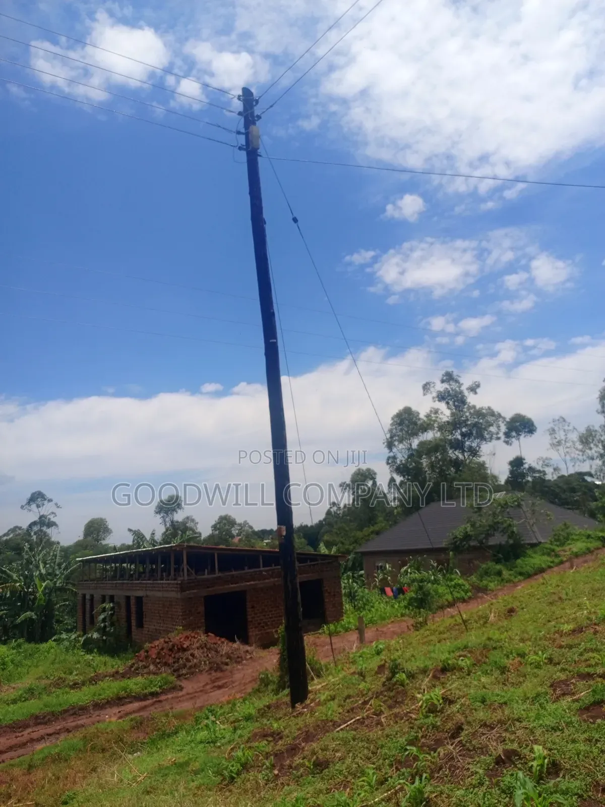 4 Acres of Land in Mbalala Mukono W/T Both Single 3phase Electricity