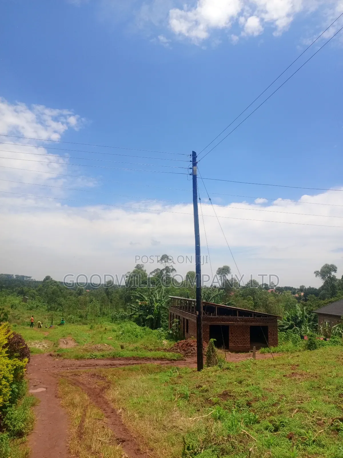 4 Acres of Land in Mbalala Mukono W/T Both Single 3phase Electricity