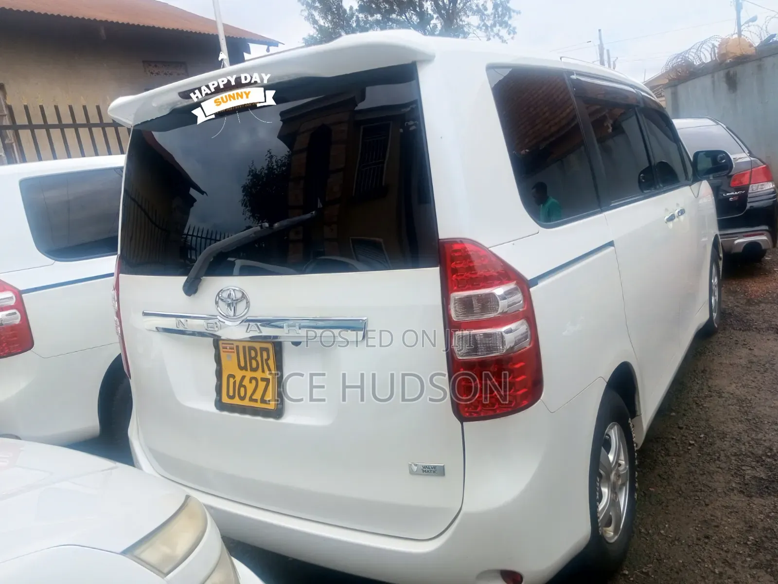 Toyota Noah 2014 White