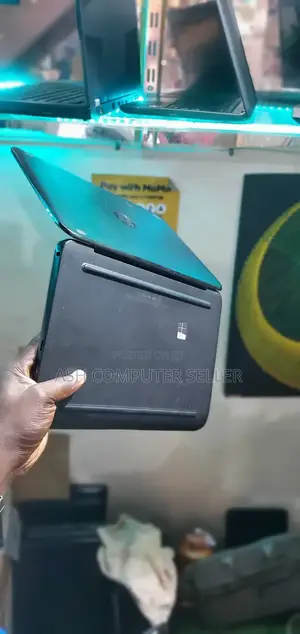 Laptop HP Stream 11 Pro G3 4GB Intel Celeron SSD 72GB
