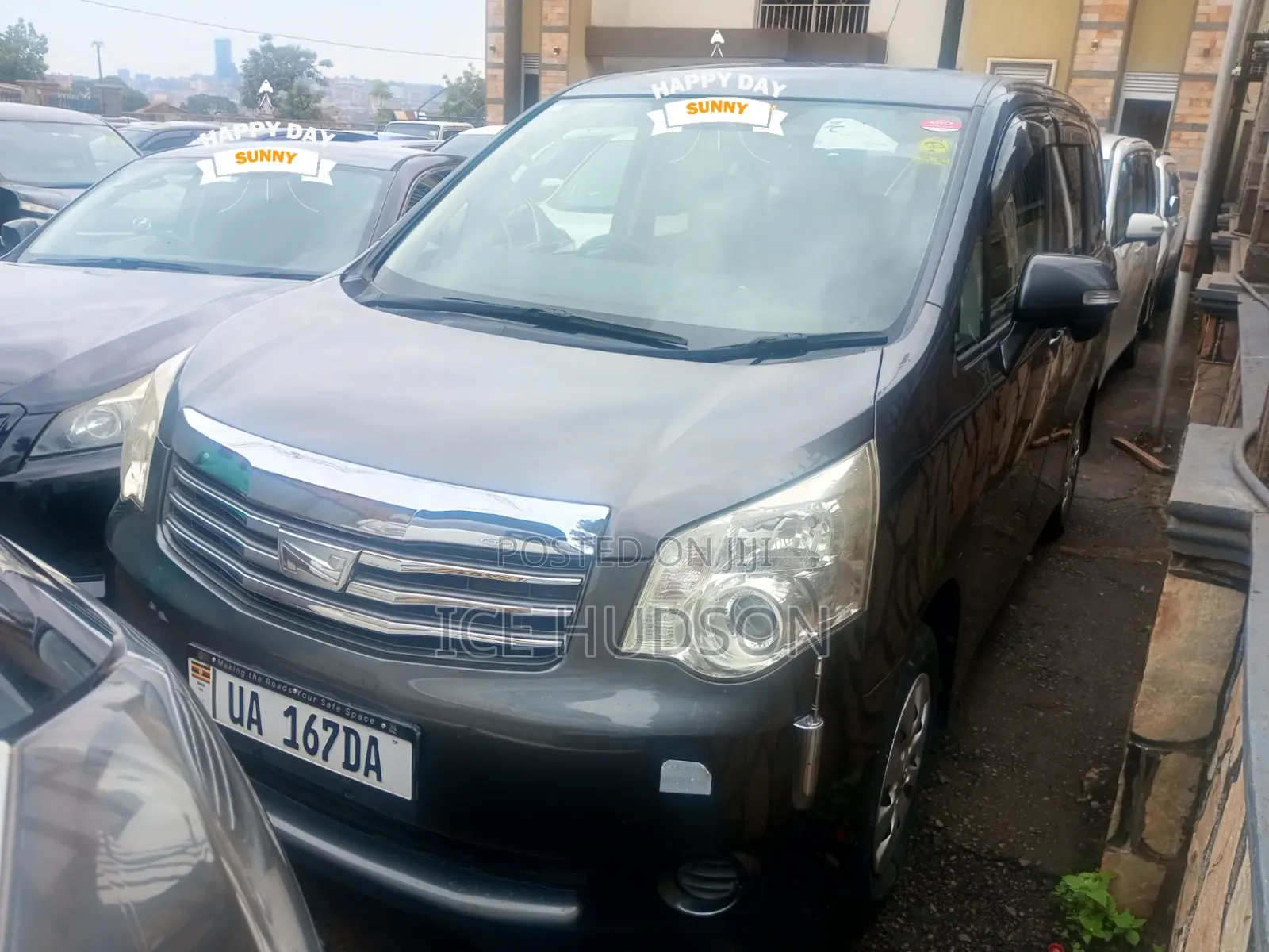 Toyota Noah 2012 Matt Black