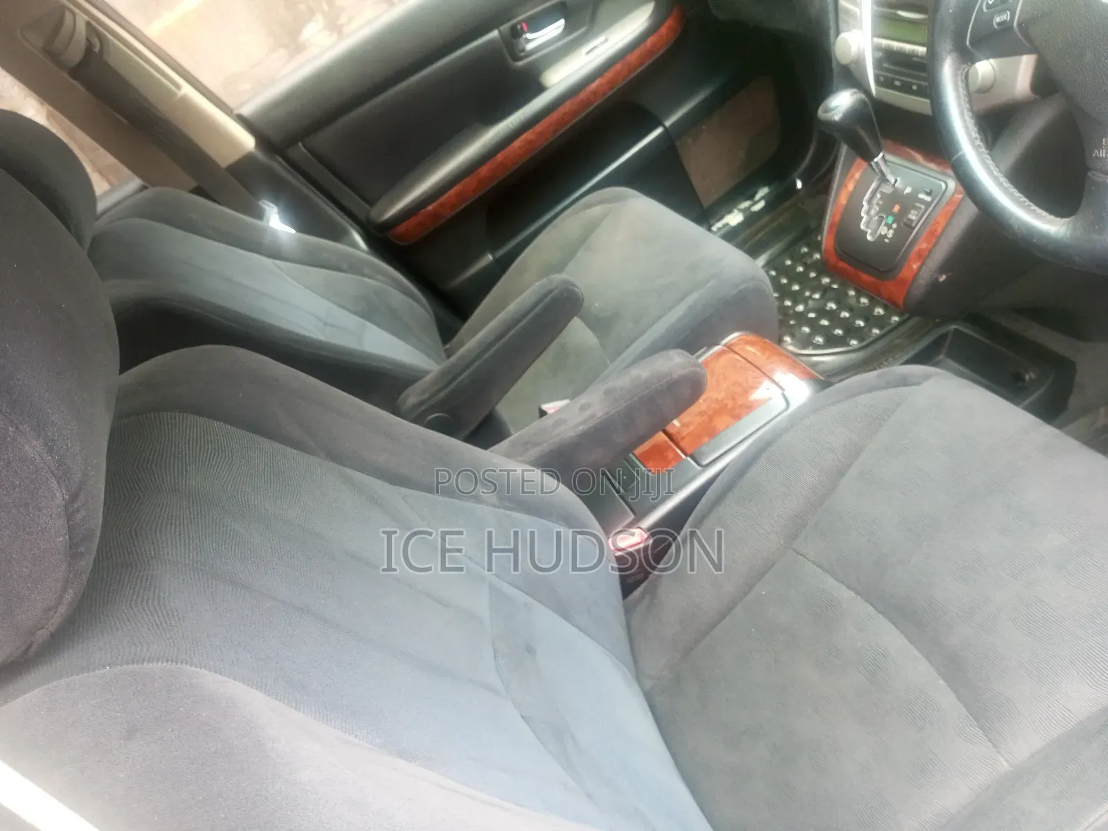 Toyota Harrier 2010 White